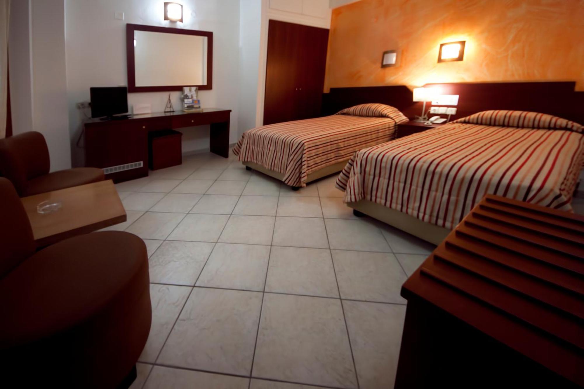 City Life Hotel Heraklion  ภายนอก รูปภาพ