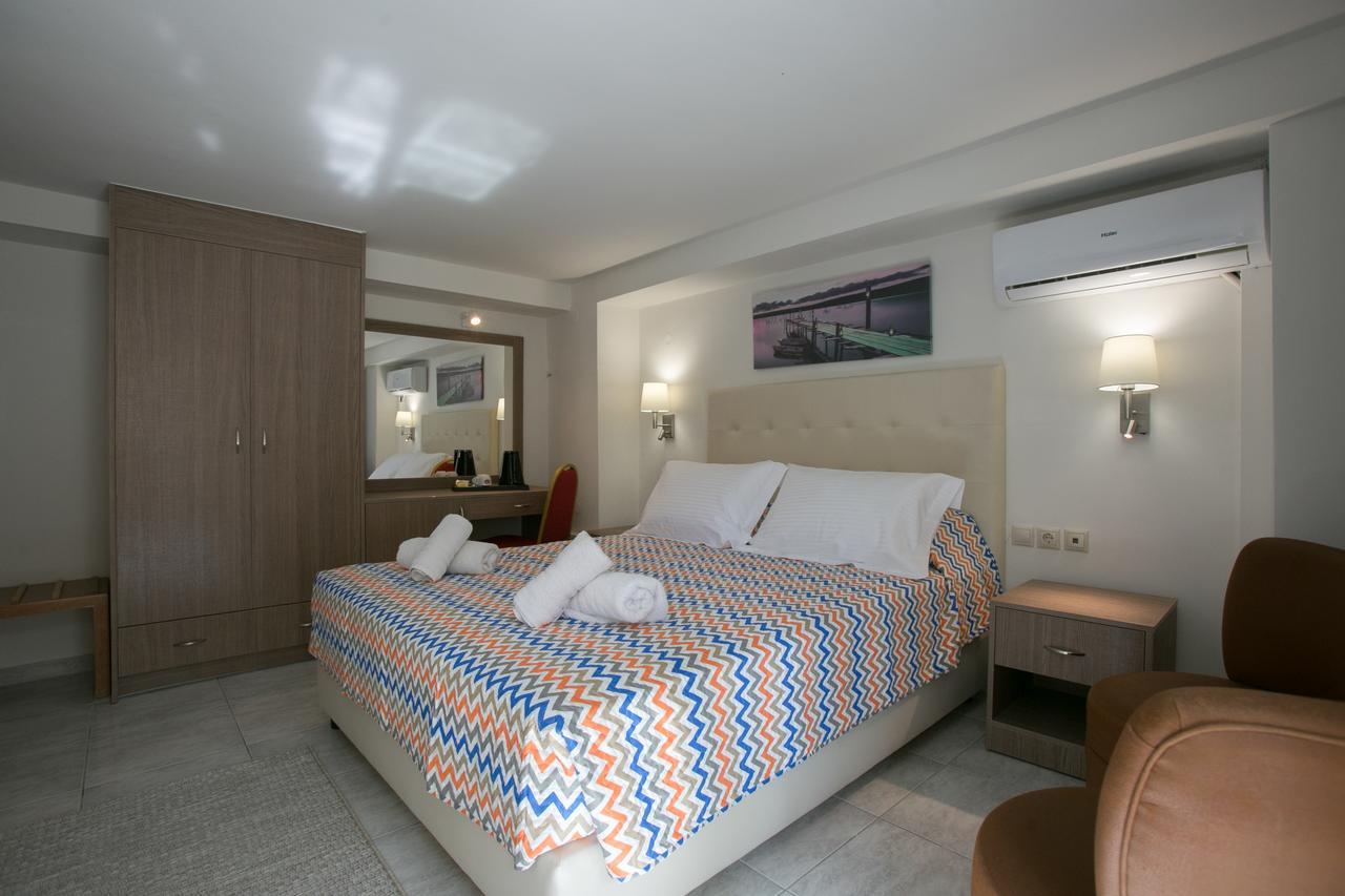 City Life Hotel Heraklion  ภายนอก รูปภาพ